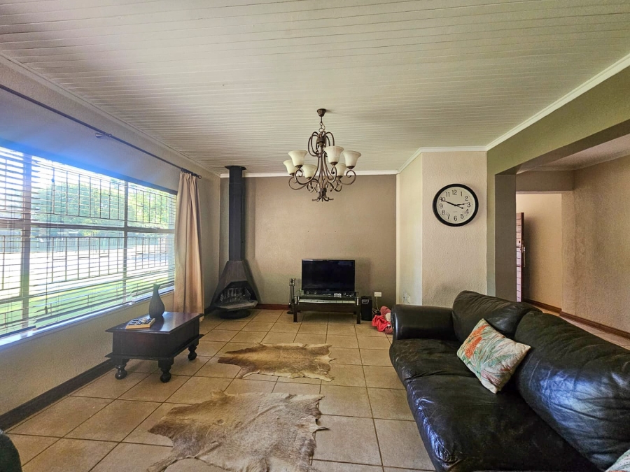 4 Bedroom Property for Sale in Mooivallei Park North West